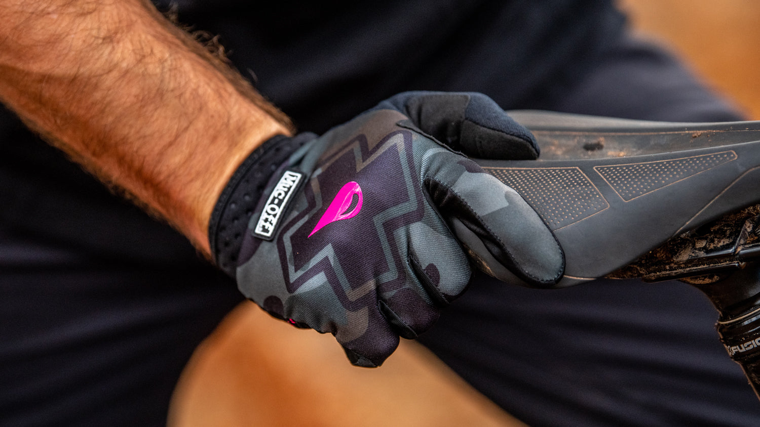 Muc-Off Mechanics Gloves - Airborne Bicycles